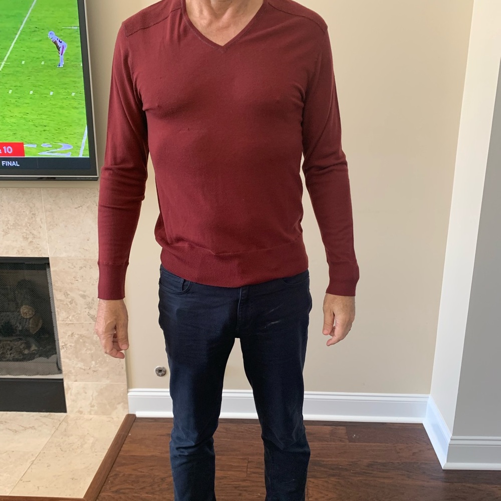 John Varvatos burgundy v neck  sweater